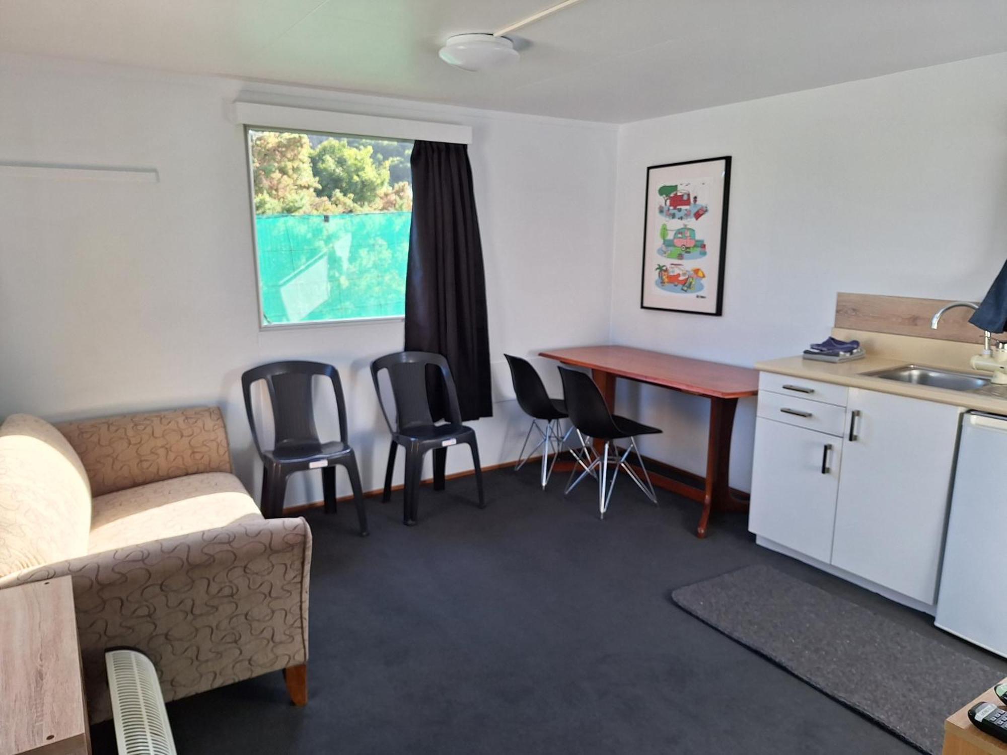 Holiday park Picton's Waikawa Bay 2*
