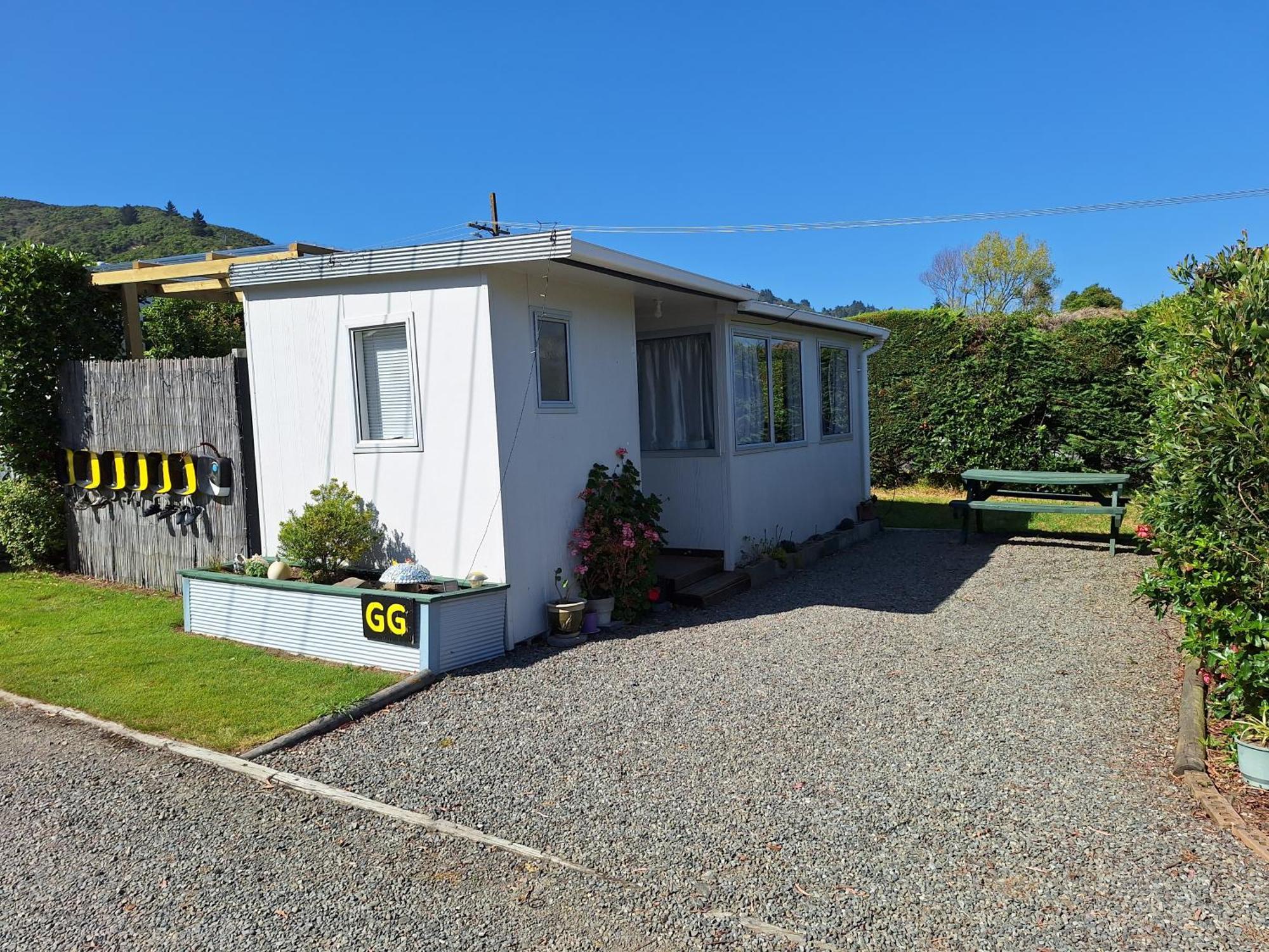 Holiday park Picton's Waikawa Bay