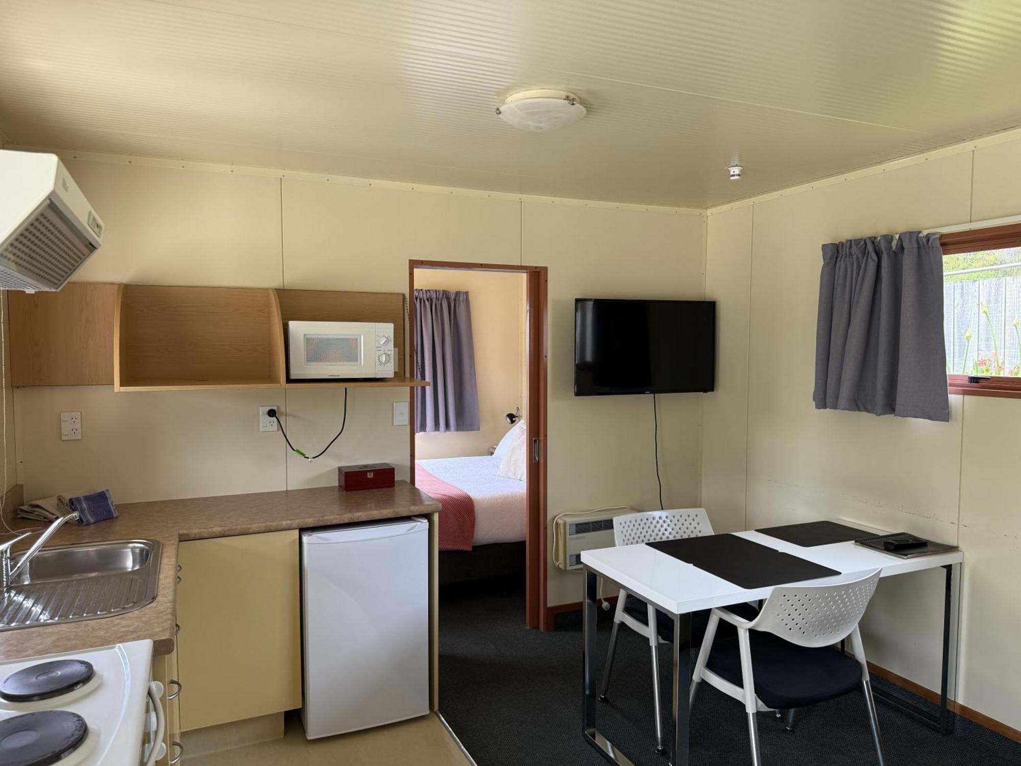 Picton's Waikawa Bay Holiday park Picton